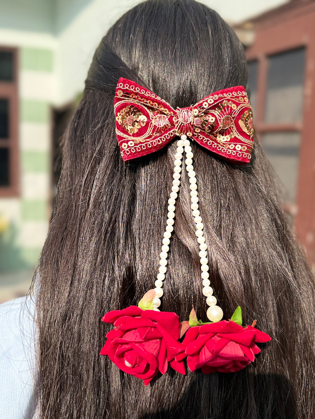 ROSEY BOW