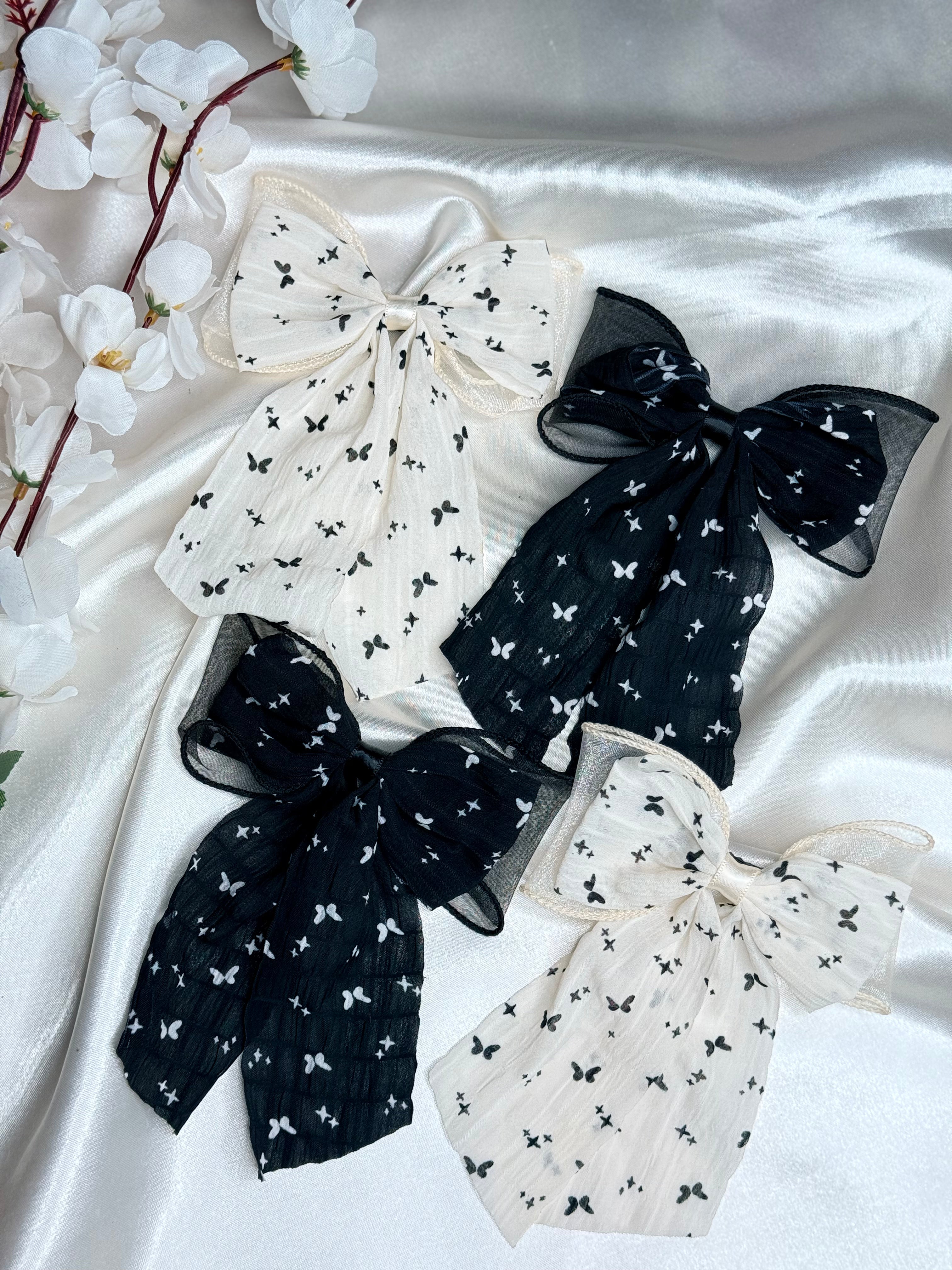 PANDA PAWS HAIR BOW